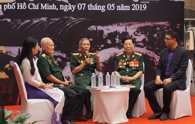 Activités à Ho Chi Minh-Ville pour marquer deux grands anniversaires ảnh 1