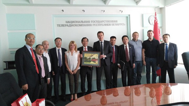 Le Vietnam promeut l'échange d'informations extérieures avec la Biélorussie et l’Estonie ảnh 1 Le Vietnam promeut l'échange d'informations extérieures avec la Biélorussie et l’Estonie ảnh 1