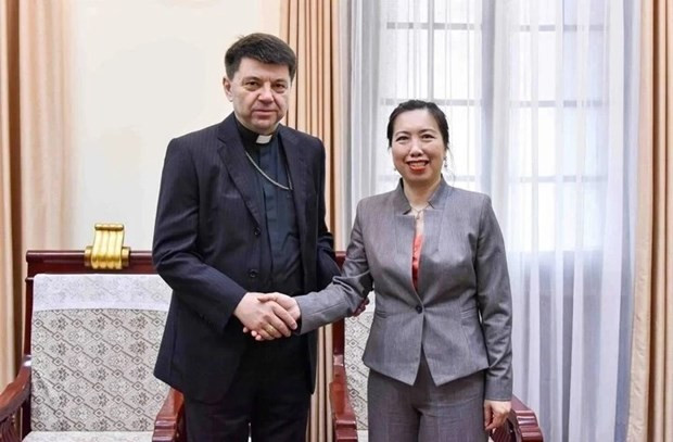 La vice-ministre des Affaires étrangères Lê Thi Thu Hang reçoit le représentant pontifical résident Marek Zalewski ảnh 1 La vice-ministre des Affaires étrangères Lê Thi Thu Hang reçoit le représentant pontifical résident Marek Zalewski ảnh 1