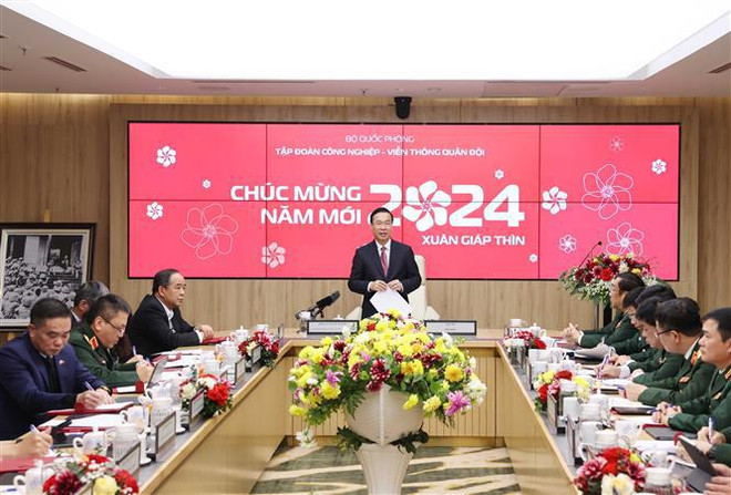 Le président Vo Van Thuong appelle Viettel à conforter sa position en tant que groupe économique principal du pays ảnh 2 Le président Vo Van Thuong appelle Viettel à conforter sa position en tant que groupe économique principal du pays ảnh 2