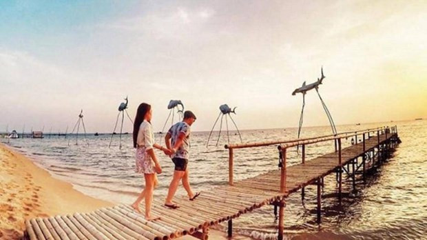 Hausse du nombre des touristes nationaux à Phu Quoc ảnh 1
