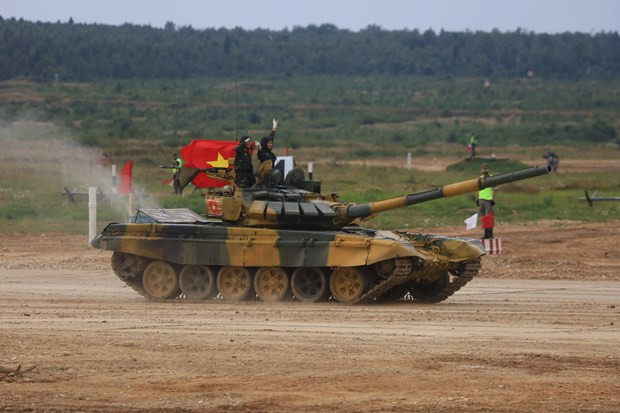 Flotte de chars de l'équipe vietnamienne aux jeux de l'armée ảnh 1 Flotte de chars de l'équipe vietnamienne aux jeux de l'armée ảnh 1