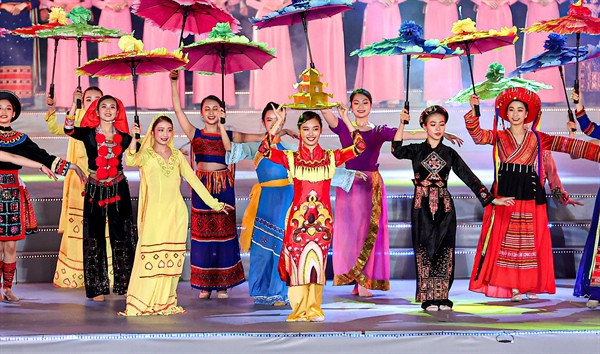 Approbation de la Stratégie de développement culturel à l'horizon 2030 ảnh 2 Approbation de la Stratégie de développement culturel à l'horizon 2030 ảnh 2