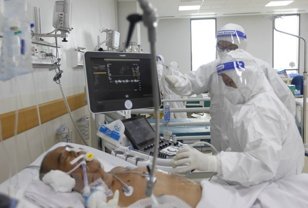 Cérémonie de commémoration des victimes du COVID-19 à Hanoï et Hô Chi Minh-Ville ảnh 1 Cérémonie de commémoration des victimes du COVID-19 à Hanoï et Hô Chi Minh-Ville ảnh 1