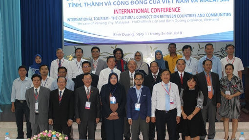 Conférence sur la coopération Vietnam-Malaisie dans le tourisme ảnh 1 Conférence sur la coopération Vietnam-Malaisie dans le tourisme ảnh 1