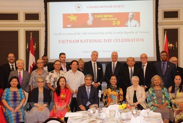 La fête nationale du Vietnam est célébrée au Canada et à Hong Kong (Chine) ảnh 1 La fête nationale du Vietnam est célébrée au Canada et à Hong Kong (Chine) ảnh 1