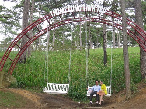 La vallée de l’amour, le rendez-vous des jeunes couples ảnh 1  La vallée de l’amour, le rendez-vous des jeunes couples ảnh 1