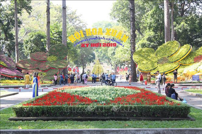 Plus d’un million de visiteurs à la Fête des fleurs du printemps de HCM-Ville ảnh 1 Plus d’un million de visiteurs à la Fête des fleurs du printemps de HCM-Ville ảnh 1