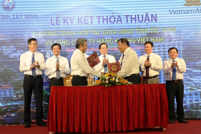Vietnam Airlines sert des fruits de Tay Ninh sur ses vols ảnh 1 Vietnam Airlines sert des fruits de Tay Ninh sur ses vols ảnh 1