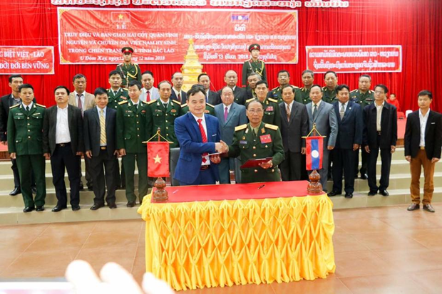 Rapatriement de restes de martyrs vietnamiens retrouvés au Laos ảnh 1 Rapatriement de restes de martyrs vietnamiens retrouvés au Laos ảnh 1