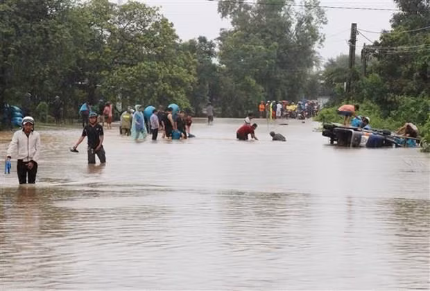 Dak Lak surmonte les conséquences laissées par les inondations ảnh 1