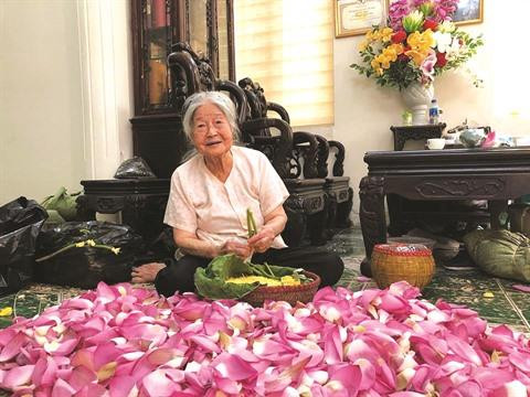 Aromatiser le thé au lotus: l’extraordinaire art des Hanoïens ảnh 1