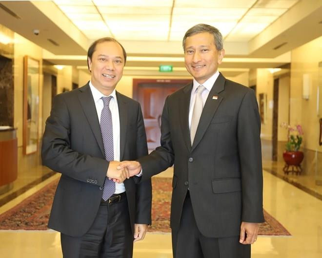 Le Vietnam et Singapour vont intensifier leur partenariat stratégique ảnh 1 Le Vietnam et Singapour vont intensifier leur partenariat stratégique ảnh 1