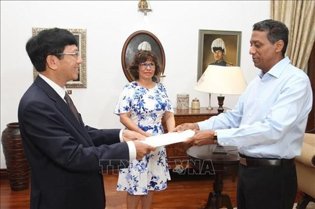 Les Seychelles prennent en considération les relations avec le Vietnam ảnh 1 Les Seychelles prennent en considération les relations avec le Vietnam ảnh 1