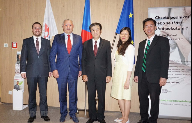 La République tchèque renforce sa coopération commerciale avec le Vietnam ảnh 1 La République tchèque renforce sa coopération commerciale avec le Vietnam ảnh 1