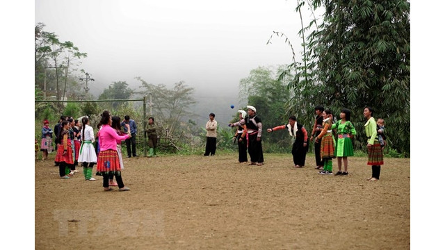 Les H'mong de Son La accueillent avec joie leur Têt traditionnel ảnh 1 Les H'mong de Son La accueillent avec joie leur Têt traditionnel ảnh 1