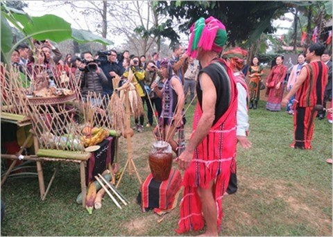 À la découverte des particularités culturelles des Tà Ôi ảnh 1 À la découverte des particularités culturelles des Tà Ôi ảnh 1