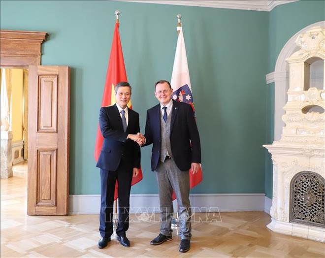 Le Vietnam et le Land allemand de Thuringe intensifient leur coopération ảnh 1 Le Vietnam et le Land allemand de Thuringe intensifient leur coopération ảnh 1