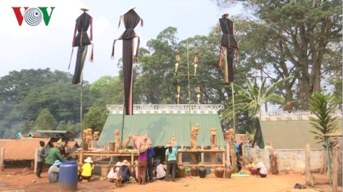 Po Thi, l’adieu aux morts des Jarai ảnh 1 Po Thi, l’adieu aux morts des Jarai ảnh 1