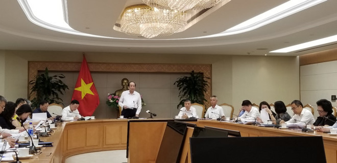 Une réunion au gouvernement pour résoudre les problèmes des entreprises ảnh 1