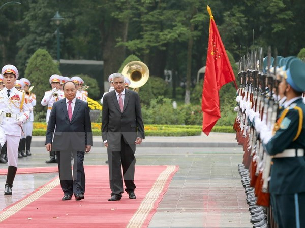 Le Premier ministre du Sri Lanka termine sa visite au Vietnam ảnh 1 Le Premier ministre du Sri Lanka termine sa visite au Vietnam ảnh 1