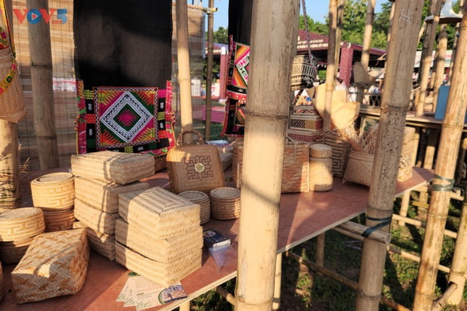Comment la ville de Hanoï valorise-t-elle ses villages d’artisanat traditionnel? ảnh 1 Comment la ville de Hanoï valorise-t-elle ses villages d’artisanat traditionnel? ảnh 1