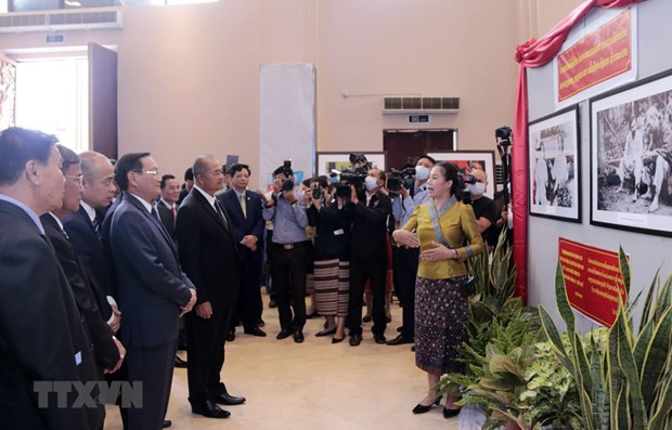 Activités organisées au Laos et au Brunei pour marquer la Fête nationale du Vietnam ảnh 1 Activités organisées au Laos et au Brunei pour marquer la Fête nationale du Vietnam ảnh 1