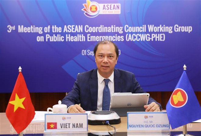 Le vice-ministre des AE Nguyen Quoc Dung participe à des réunions de l’ASEAN ảnh 1