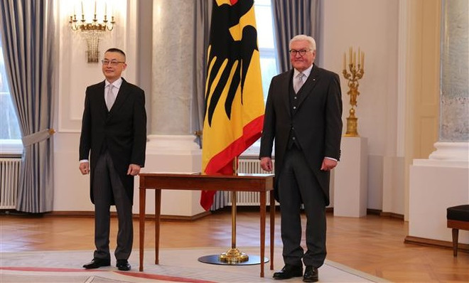 L’ambassadeur vietnamien en Allemagne présente ses lettres de créances ảnh 1 L’ambassadeur vietnamien en Allemagne présente ses lettres de créances ảnh 1