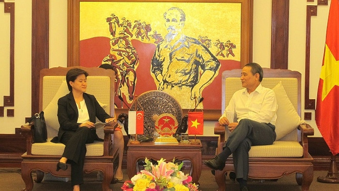 Vietnam - Singapour: coopération renforcée dans les transports et communications ảnh 1 Vietnam - Singapour: coopération renforcée dans les transports et communications ảnh 1