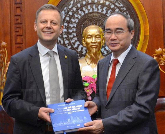 Ho Chi Minh-Ville accueille une délégation de Leipzig (Allemagne) ảnh 1 Ho Chi Minh-Ville accueille une délégation de Leipzig (Allemagne) ảnh 1