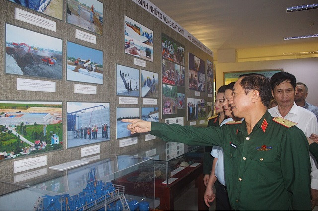 Exposition «Faire revivre les terres mortes» ảnh 1