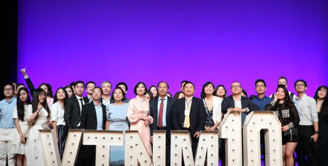 L'AVSPUS célèbre les 10 ans de rassemblement des jeunes intellectuels vietnamiens aux États-Unis ảnh 2 L'AVSPUS célèbre les 10 ans de rassemblement des jeunes intellectuels vietnamiens aux États-Unis ảnh 2