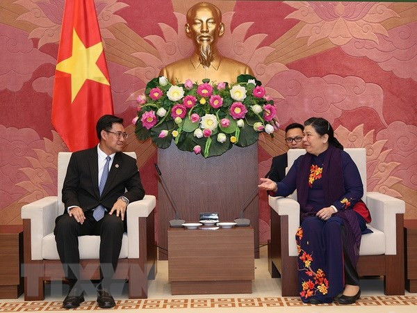 Vietnam et Laos valorisent les forces de la jeunesse dans l'édification nationale ảnh 1 Vietnam et Laos valorisent les forces de la jeunesse dans l'édification nationale ảnh 1