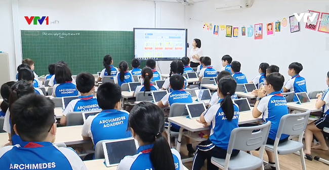 Vietnam-Japon: un modèle de "classe intelligente" testé à l’école primaire Archimedes Academy ảnh 1 Vietnam-Japon: un modèle de "classe intelligente" testé à l’école primaire Archimedes Academy ảnh 1