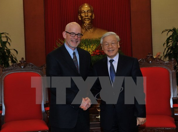 Le leader du PCV rencontre le président du Parti communiste des Etats-Unis ảnh 1 Le leader du PCV rencontre le président du Parti communiste des Etats-Unis ảnh 1