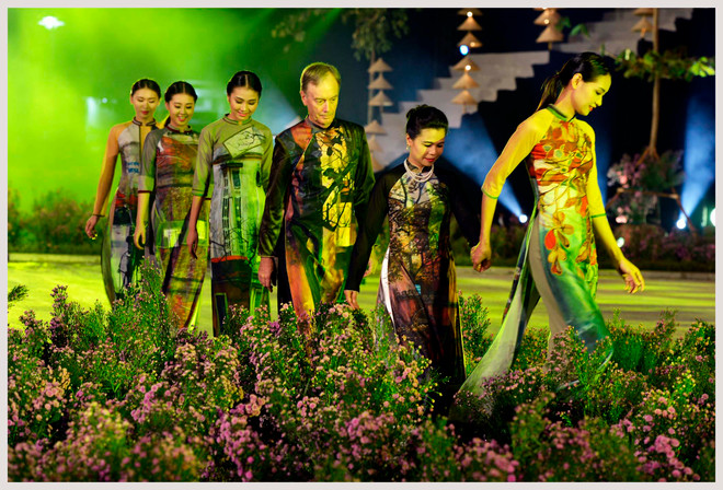 L’ao dài fait son festival dans l’ancienne cité royale de Thang Long ảnh 4 L’ao dài fait son festival dans l’ancienne cité royale de Thang Long ảnh 4