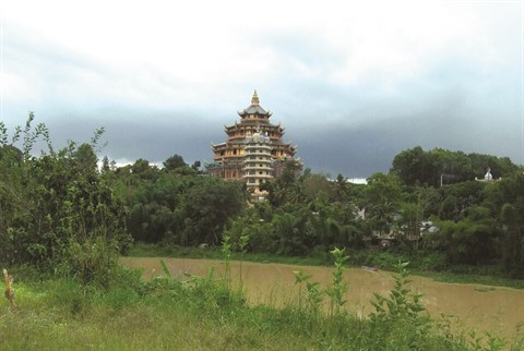 Un village des pagodes sur les Hauts Plateaux du Centre ảnh 1