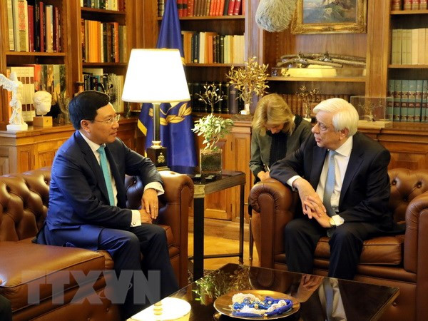 Le président grec soutient la coopération multiforme avec le Vietnam ảnh 1 Le président grec soutient la coopération multiforme avec le Vietnam ảnh 1