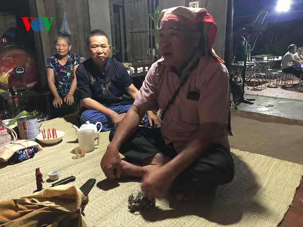 Fêtes d’anniversaire originales chez les Nùng à Bac Giang ảnh 1 Fêtes d’anniversaire originales chez les Nùng à Bac Giang ảnh 1