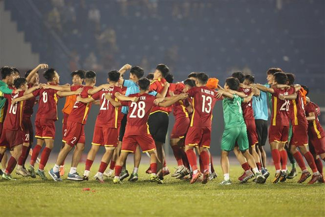 Football : le Vietnam remporte le Coupe des U19 du Journal Thanh Nien ảnh 2