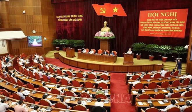 Edifier la force de Police populaire répondant aux exigences dans le nouveau contexte ảnh 1 Edifier la force de Police populaire répondant aux exigences dans le nouveau contexte ảnh 1