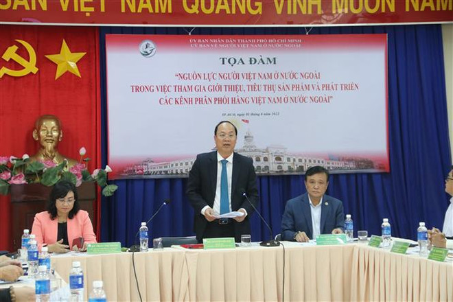 Promouvoir les exportations grâce aux hommes d'affaires vietnamiens à l'étranger ảnh 1 Promouvoir les exportations grâce aux hommes d'affaires vietnamiens à l'étranger ảnh 1