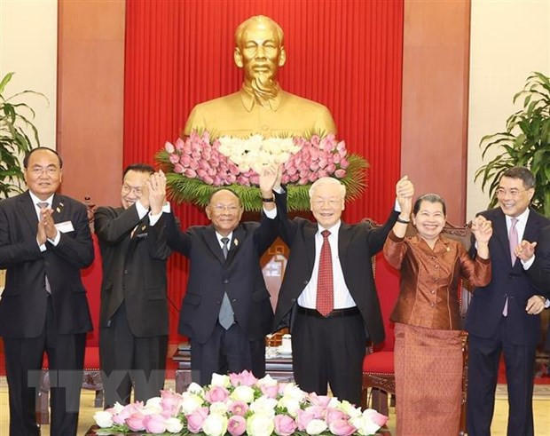 Le président de l'Assemblée nationale du Cambodge achève sa visite officielle au Vietnam ảnh 1 Le président de l'Assemblée nationale du Cambodge achève sa visite officielle au Vietnam ảnh 1