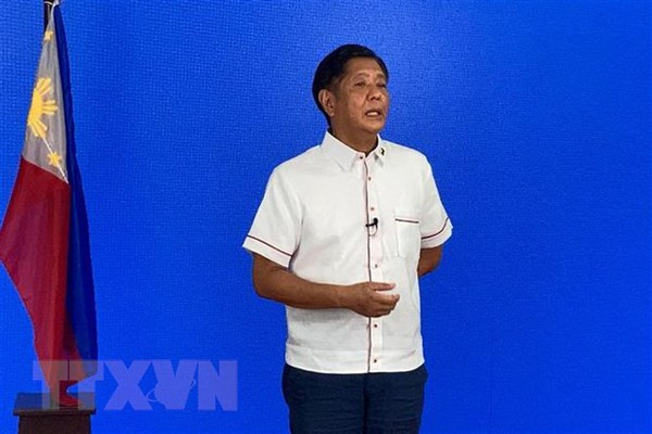 Les dirigeants du Vietnam félicitent leurs homologues philippins ảnh 1 Les dirigeants du Vietnam félicitent leurs homologues philippins ảnh 1