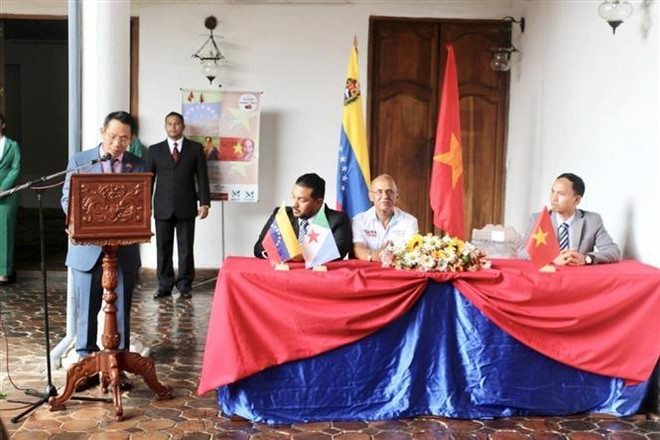 Le Vietnam et le Venezuela stimulent leur coopération décentralisée ảnh 1 Le Vietnam et le Venezuela stimulent leur coopération décentralisée ảnh 1