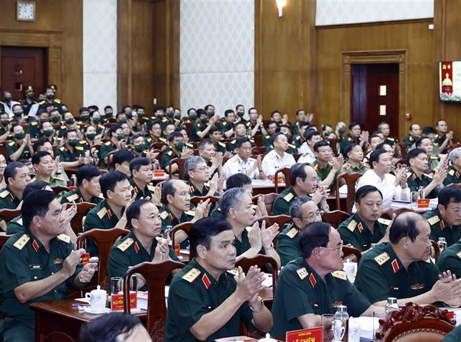Séminaire sur la défense de la Patrie dans le nouveau contexte à Ho Chi Minh-Ville ảnh 1