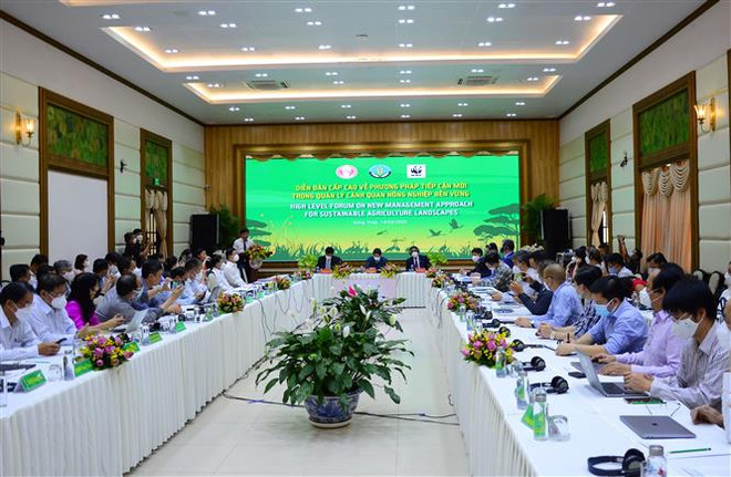 De nouvelles approches de la gestion durable des paysages agricoles au menu d’un forum à Dong Thap ảnh 1 De nouvelles approches de la gestion durable des paysages agricoles au menu d’un forum à Dong Thap ảnh 1