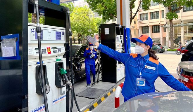 Carburant : le prix de l'essence franchit la barre des 31.000 dongs le litre ảnh 1 Carburant : le prix de l'essence franchit la barre des 31.000 dongs le litre ảnh 1