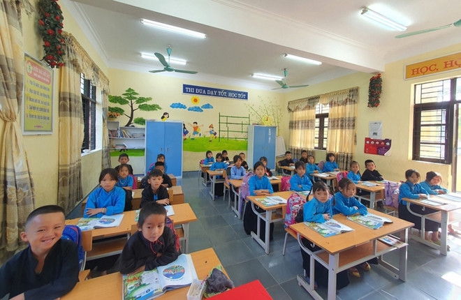 Promouvoir le port des tenues traditionnelles à l'école ảnh 1 Promouvoir le port des tenues traditionnelles à l'école ảnh 1